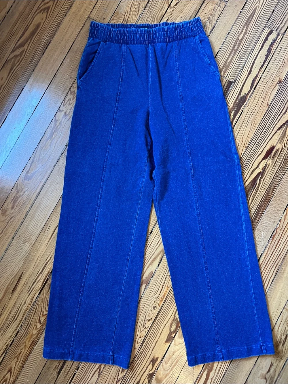 GAP Seamed Wide-Leg Sweatpants Jeans